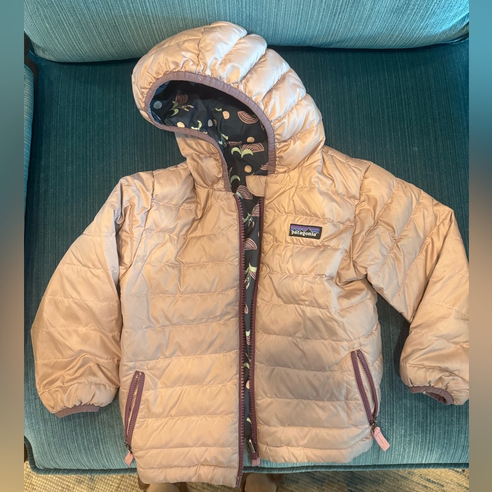 Girls Patagonia jacket